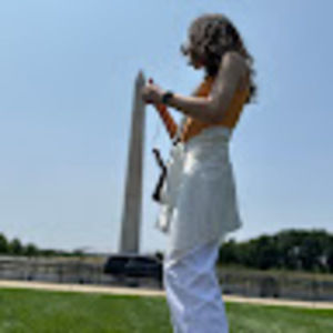 Meet your Posher, Carolina